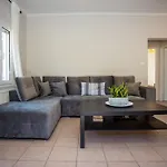 Erasmia's House * Lakíthra